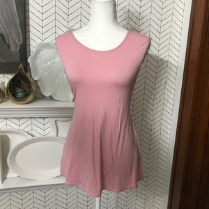Max Studio Specialty Products pink top